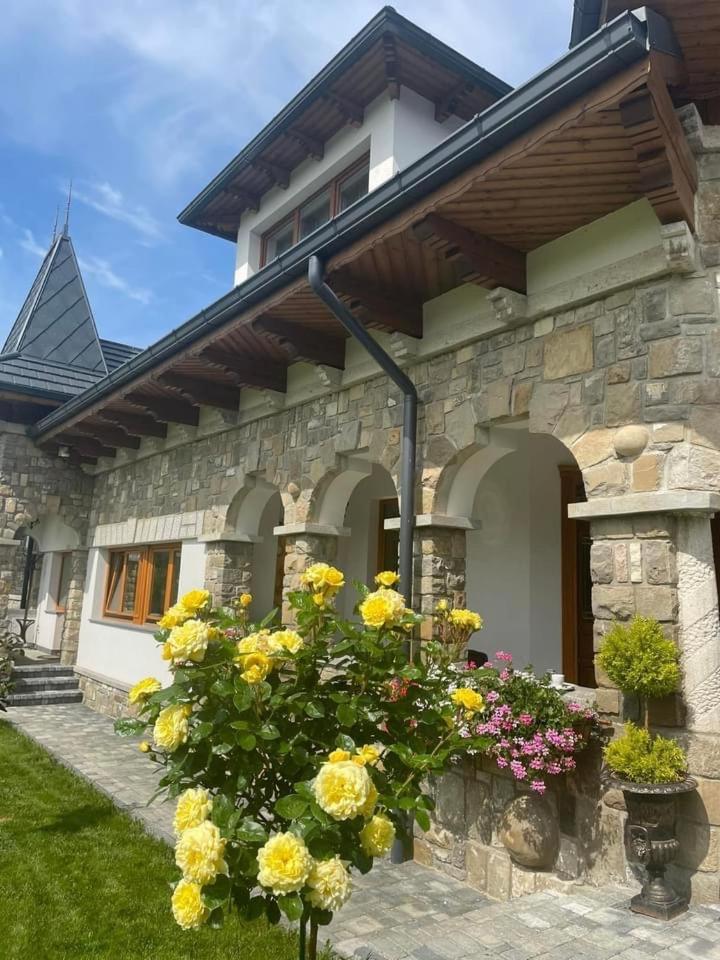 Hotel Conacul Cornu 1945 Cornu de Jos Zewnętrze zdjęcie